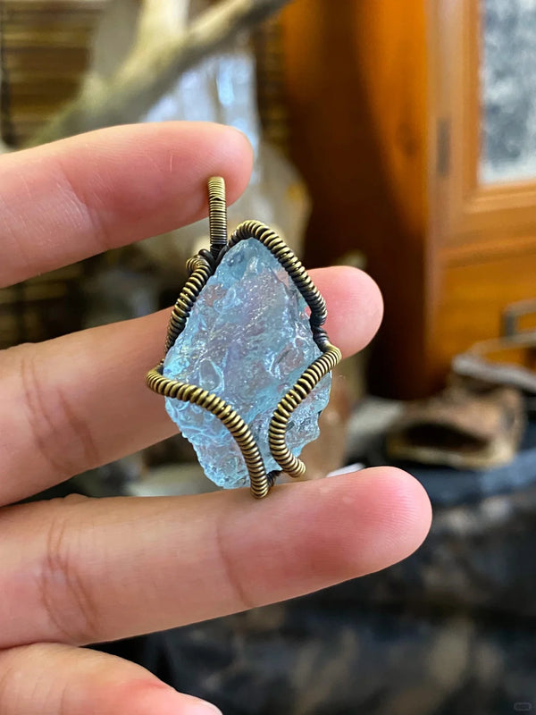 Aquamarine Healing Crystal Pendant