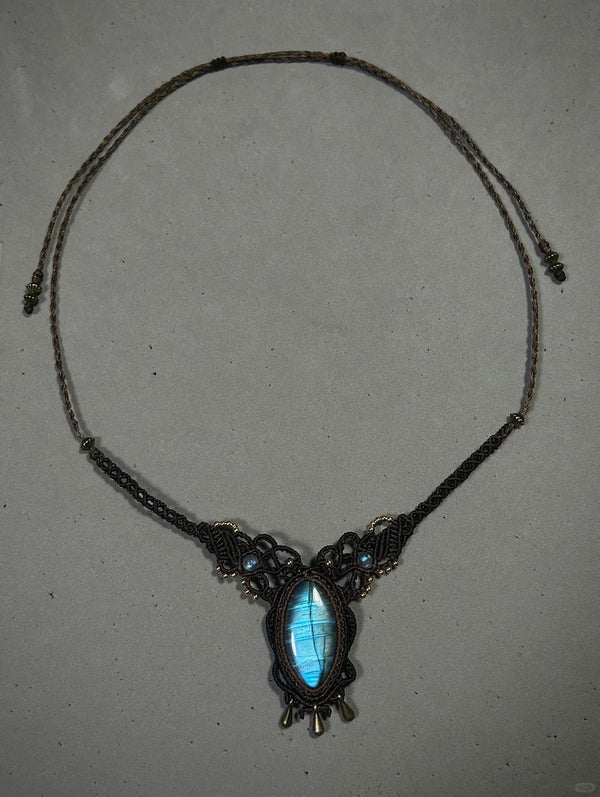 Labradorite macrame necklace pendant crystal healing magic stone