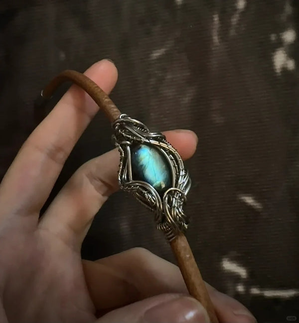 Enchanting Labradorite Leather Bracelet