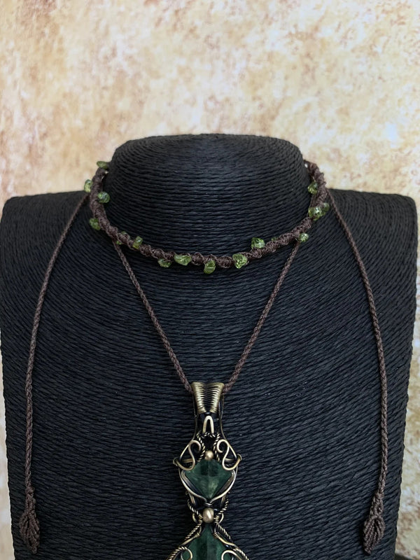 Green fluorite chakra pendant doublet necklace