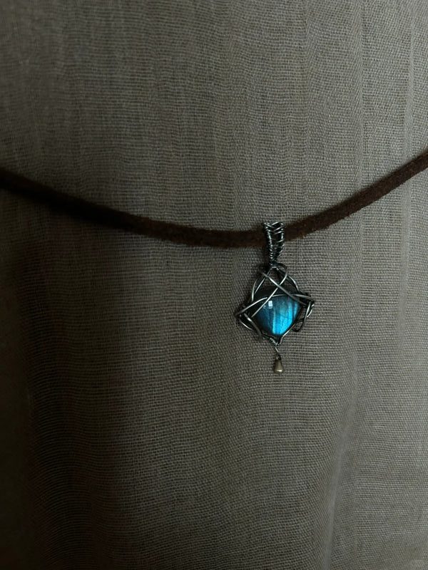 Teal Gemstone Labradorite crystal Pendant Necklace