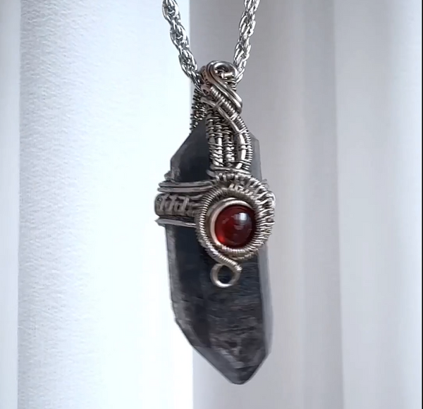 Crystal necklace with Herkimer diamond and garnet