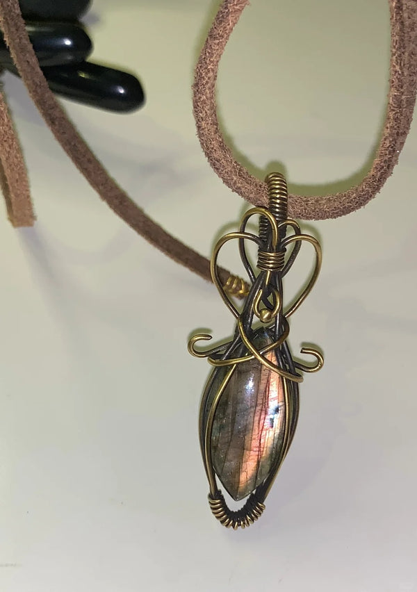 Labradorite copper wire-wrapped pendant for energy pendant