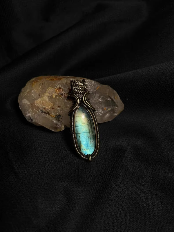 Labradorite copper wrapped necklace