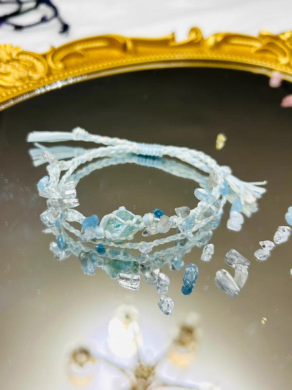 Aquamarine crystals bracelet