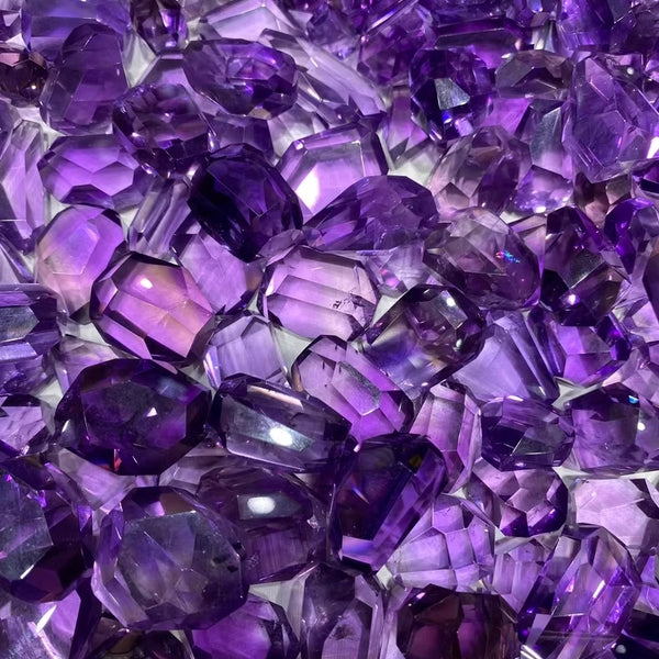 Collection level-Amethyst crystals