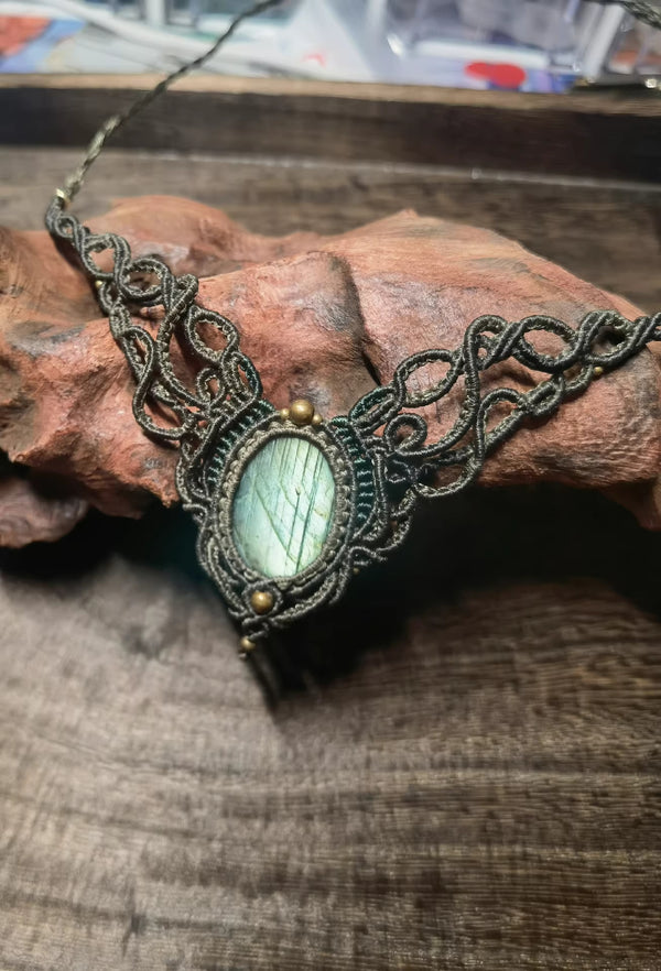 Witch of the Woods labradorite necklace