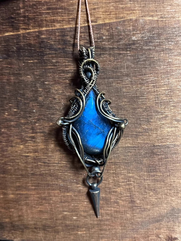 Gothic Elegance: Labradorite Wire Wrapped Pendant