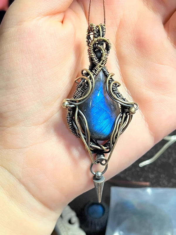 Gothic Elegance: Labradorite Wire Wrapped Pendant