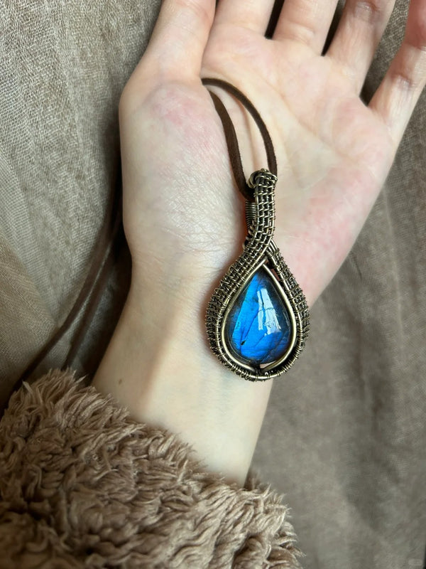 Stunning Labradorite Wire-Wrapped Pendant