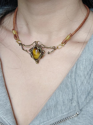 tiger-eye lovely necklace